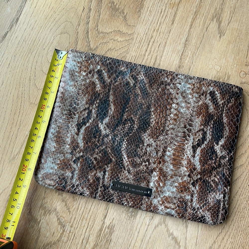 Bcbgeneration Clutch - image 8